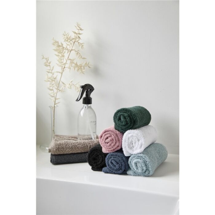 Bath Basics baddoek 50x100cm donkergroen