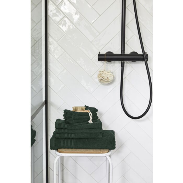 Bath Basics baddoek 50x100cm donkergroen